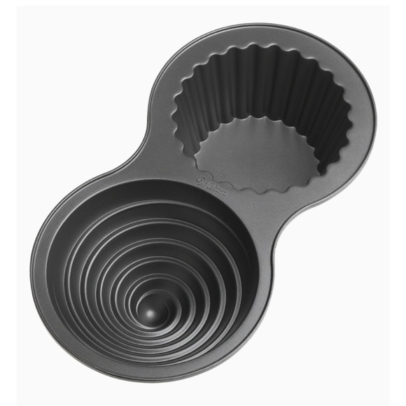 🩷 WILTON; Dimensions Giant Cupcake Pan; Perfect for any Birthday/Holiday/Event! - Picture 6 of 8